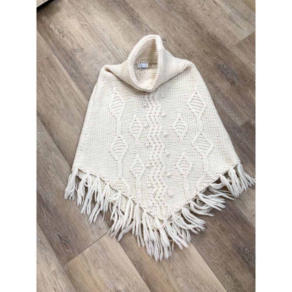 AQUA Poncho Ivory Cable Sweater Cape CHUNKY Knit Fringe Cape S-M